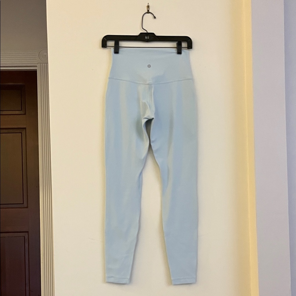 💙✨ Lululemon Align HR 28” Leggings – Powder Blue – Size 6 – High Rise
